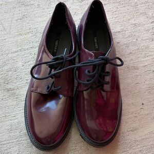 Forever 21 Patent Oxford Shoes in Deep Wine and Black